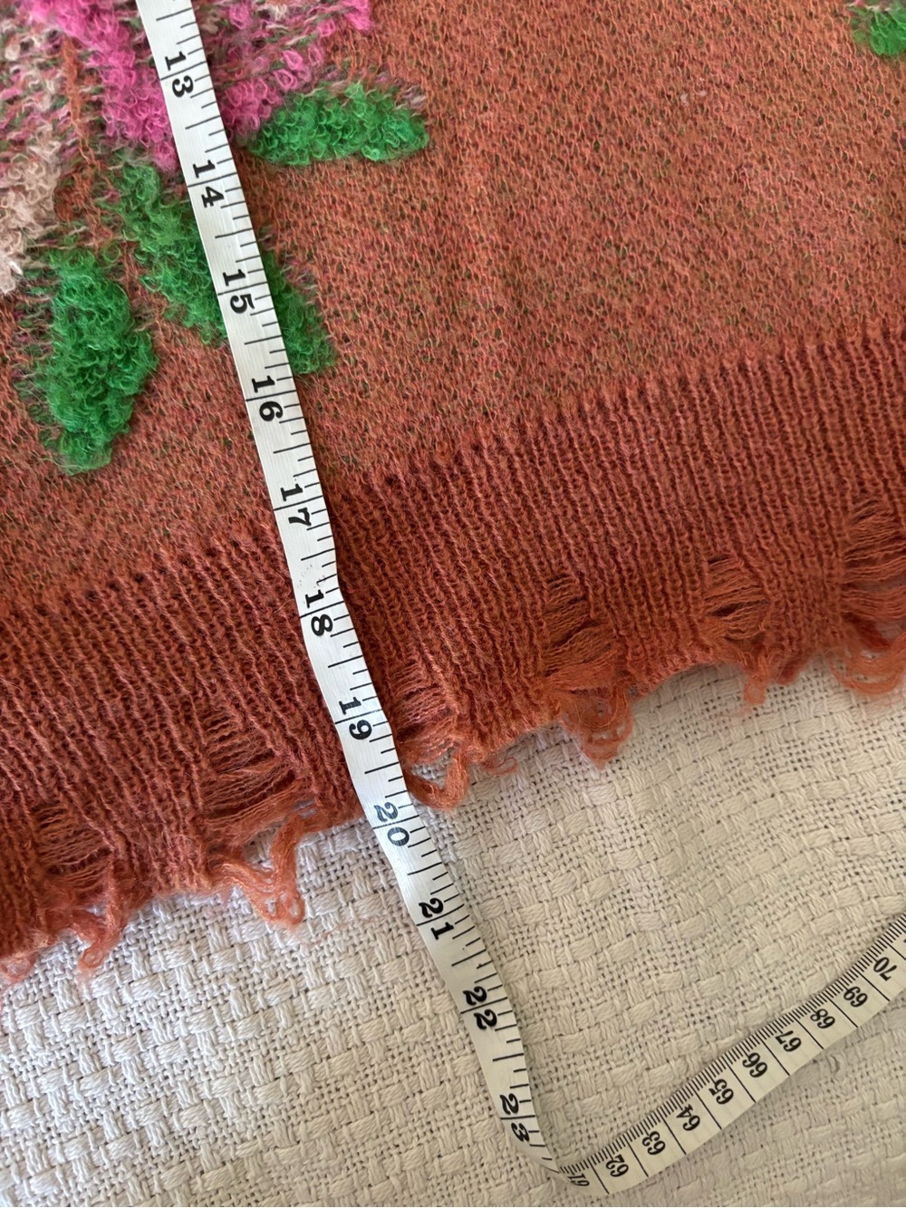 Anthropologie distressed Rust Pink Floral Knit Sweater with Green Accents - Picture 5 of 9